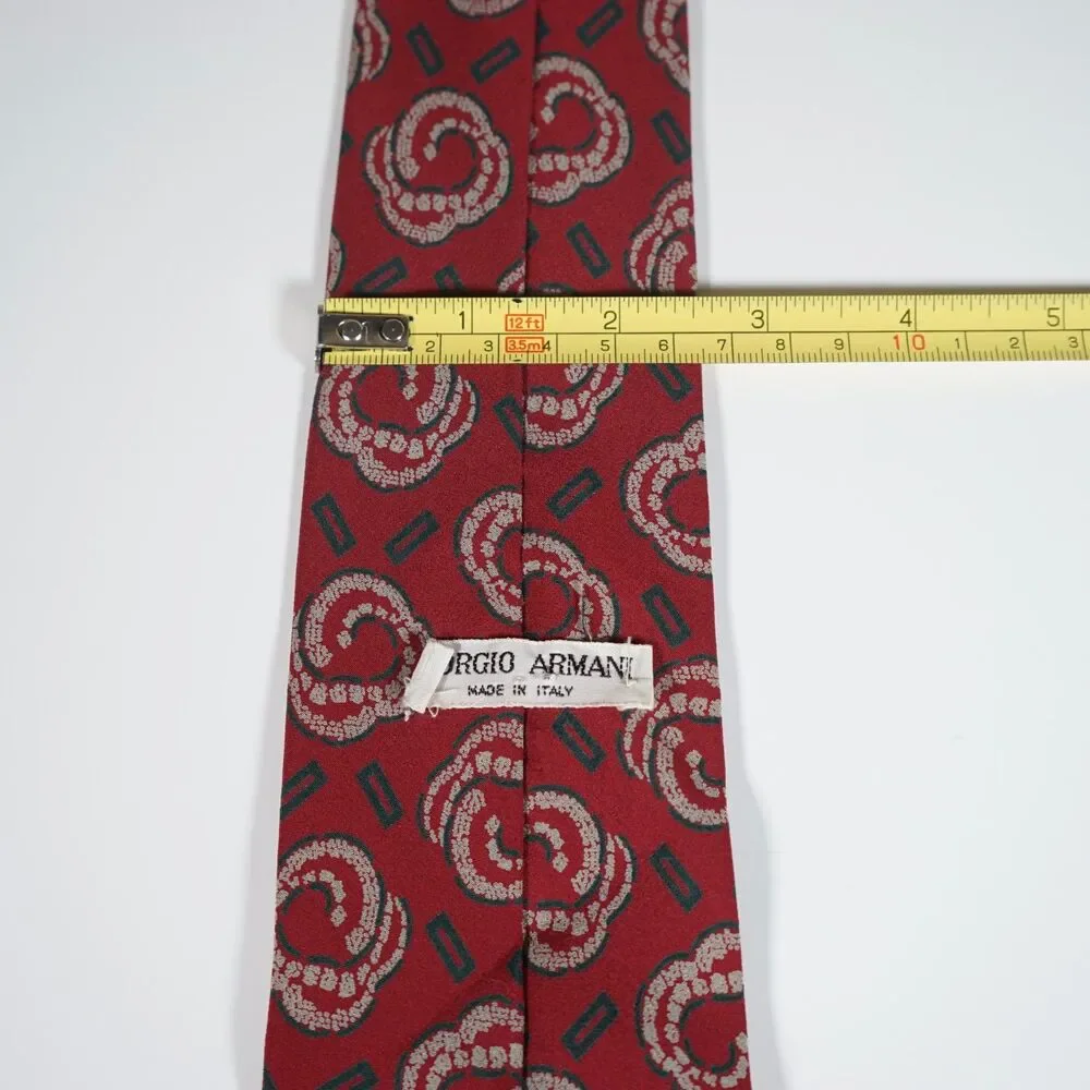 Giorgio Armani Vintage Skinny Tie Abstract Pattern Red